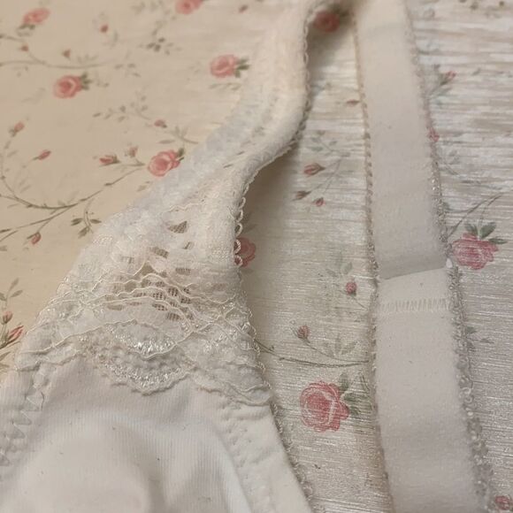 Wacoal Racer Back underwire Bra frount closure - Picture 3 of 4